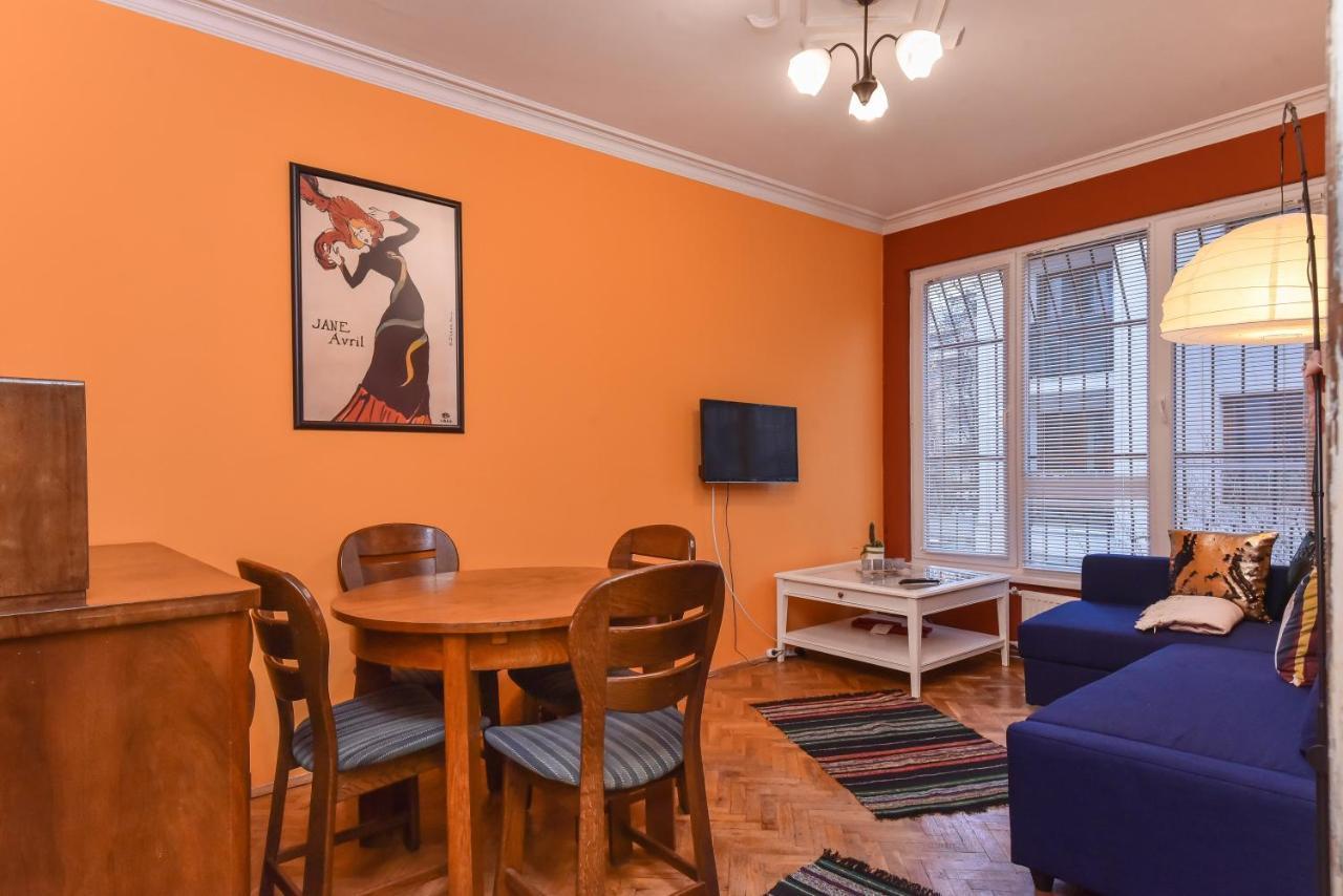 Vintage Spot - Colorful One-Bedroom Apartment By Flat Mаnager Sofia Esterno foto