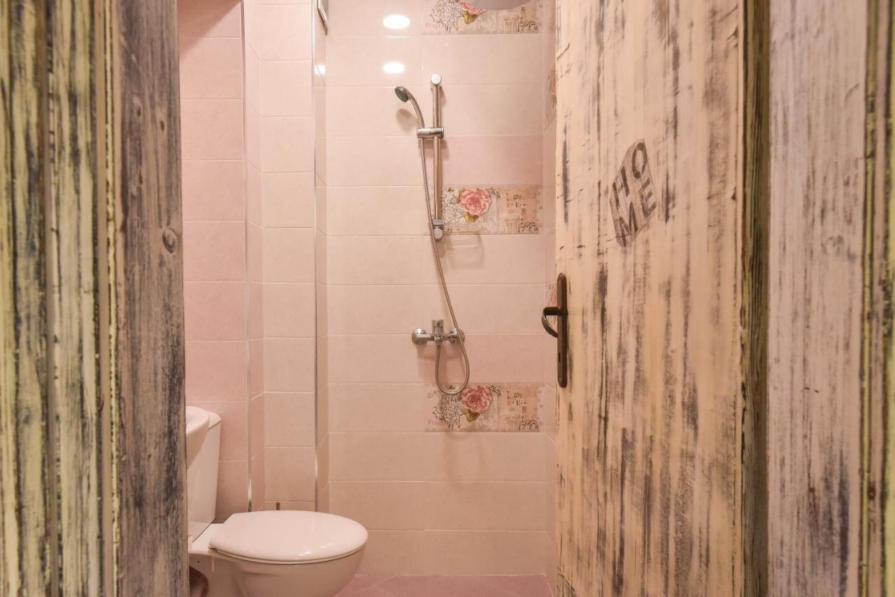 Vintage Spot - Colorful One-Bedroom Apartment By Flat Mаnager Sofia Esterno foto